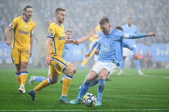 IFK Göteborgs Sebastian Ohlsson och Malmö FFs Anders