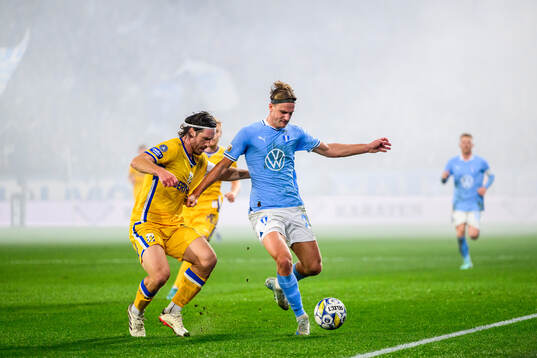 IFK Göteborgs Gustav Svensson och Malmö FFs Erik Botheim