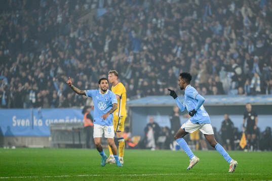 Malmö FFs Taha Ali jublar