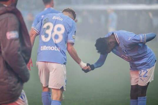 Malmö FFs Hugo Bolin och Taha Ali jublar