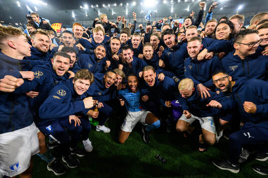 Malmö FFs spelare jublar
