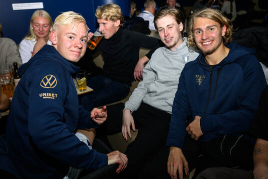 Malmö FFs Otto Rosengren och Sebastian Nanasi på