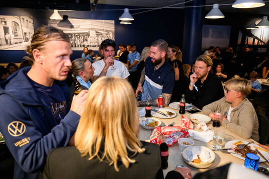 Malmö FFs målvakt Johan Dahlin och Pontus Jansson på
