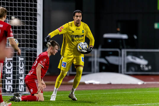 Skövde AIKs målvakt Adrian Zendejas