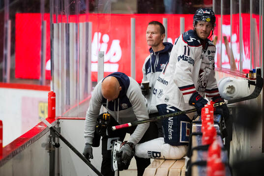 Linköpings Henrik Törnqvist innan ishockeymatchen i SHL