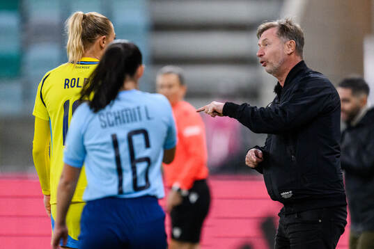 Head coach Peter Gerhardsson of Sweden
