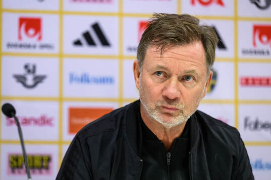 Head coach Peter Gerhardsson of Sweden