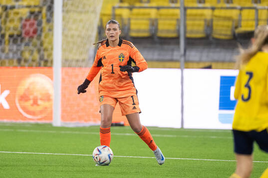 Goalkeeper Fanny Jurander of Sweden
