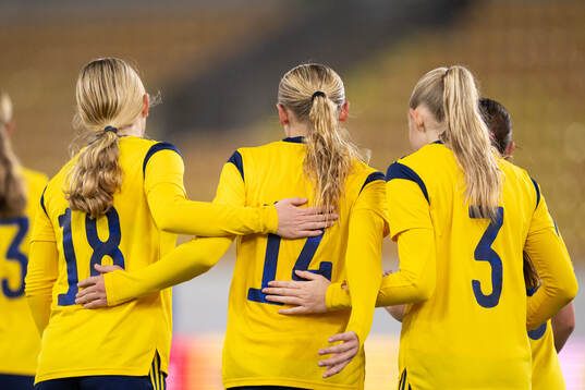 Players of Sweden celebrate
