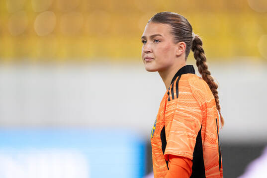 Goalkeeper Fanny Jurander of Sweden