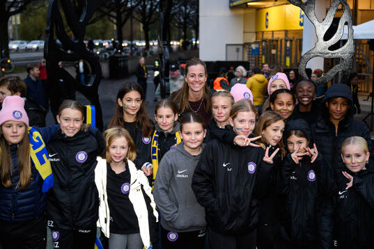 Lotta Schelin