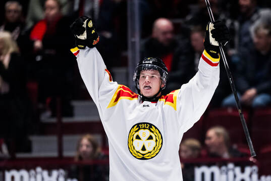 Brynäs Victor Söderström jublar