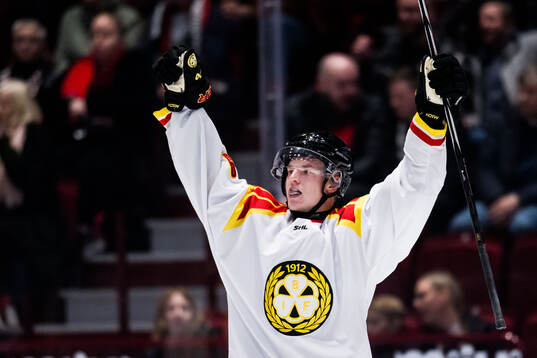 Brynäs Victor Söderström jublar