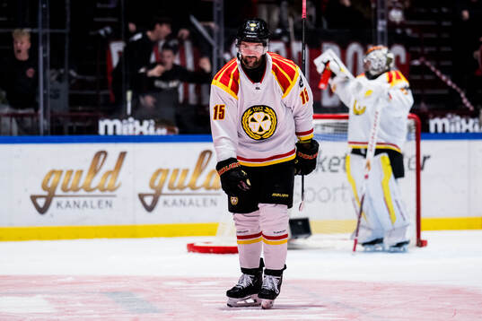 Brynäs Simon Bertilsson deppar