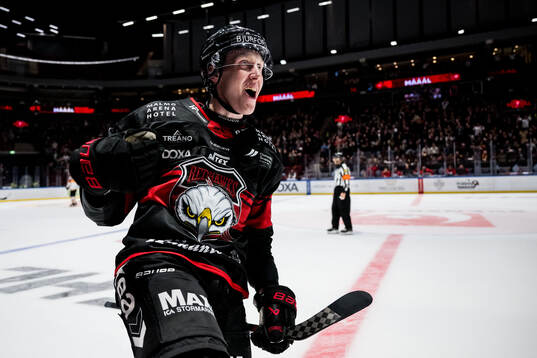 Malmö Redhawks Lassi Thomson jublar