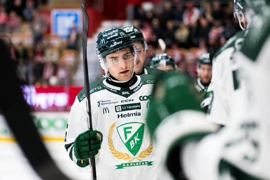 Färjestads Joel Nyström jublar
