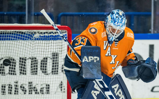 Växjös målvakt Emil Larmi