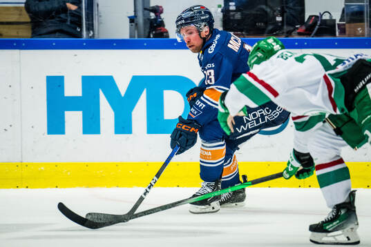 Växjös Dylan McLaughlin och Rögles Anton Bengtsson