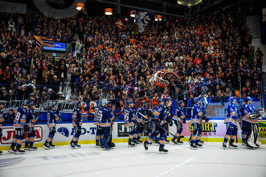 Växjö spelare jublar