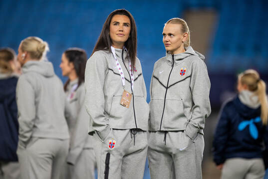 Ingrid Syrstad Engen and Karina Sævik of Norway