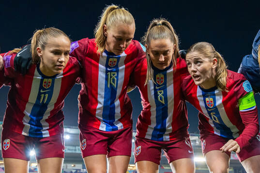 Guro Reiten, Frida Maanum, Vilde Bøe Risa and Maren Mjelde