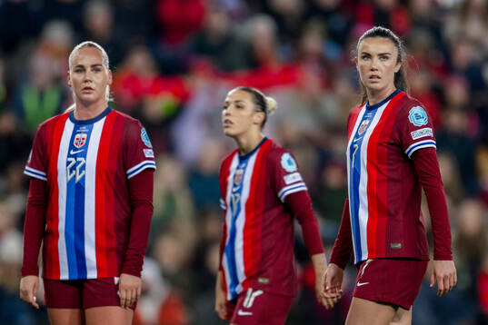 Cathinka Tandberg and Ingrid Syrstad Engen of Norway