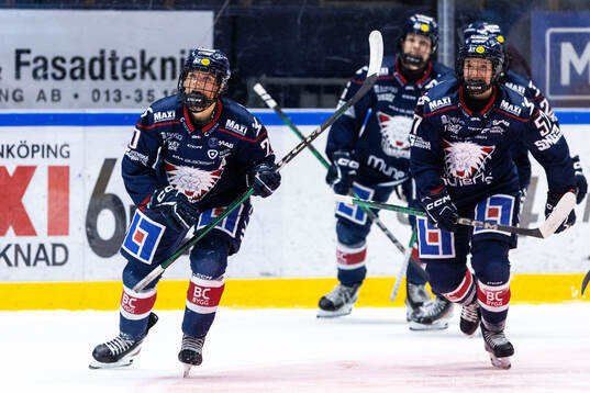 Linköpings Lova Blom jublar
