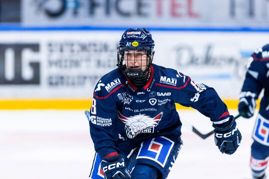 Linköpings Ann-Frederique Guay jublar