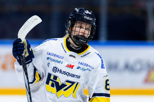HV71s Hilda Svensson deppar
