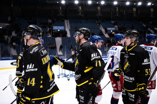 AIKs Lukas Zetterberg deppar
