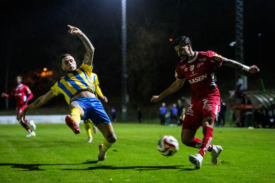 Eskilsminne IFs Casper Seger och Elfsborgs Rami Kaib
