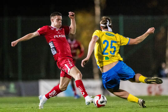 Elfsborgs Andri Fannar Baldursson och Eskilsminne IFs Johan