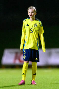 Elliot Samuelsson of Sweden