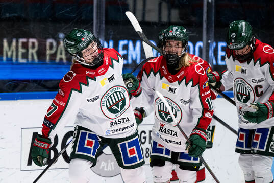 Frölundas Sanni Rantala jublar
