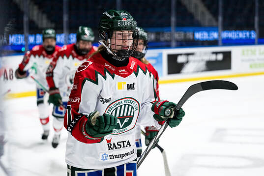 Frölundas Sanni Rantala jublar