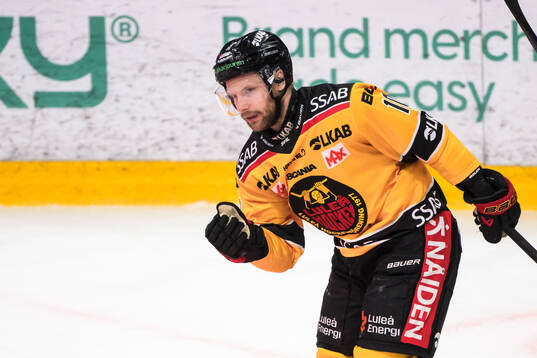 Luleås Einar Emanuelsson jublar