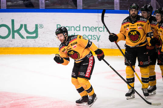 Luleås Einar Emanuelsson jublar
