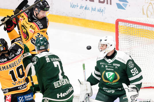 Färjestads målvakt Damian Clara