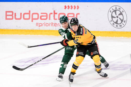 Färjestads Joel Nyström och Luleås Isac Hedqvist