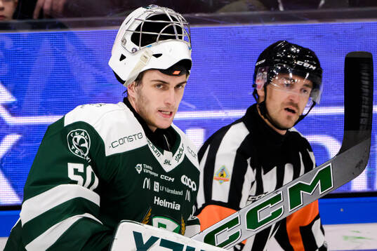 Färjestads målvakt Damian Clara