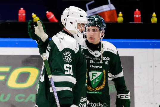 Färjestads målvakt Damian Clara deppar