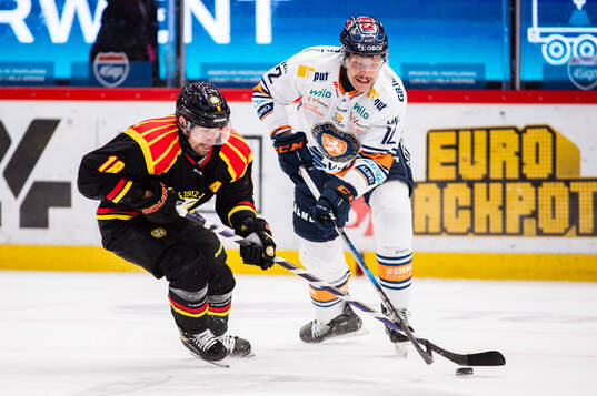 Brynäs Anton Rödin och Växjös Otto Koivula