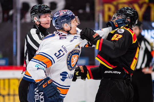Växjös Emil Sylvegård och Brynäs Jack Kopacka