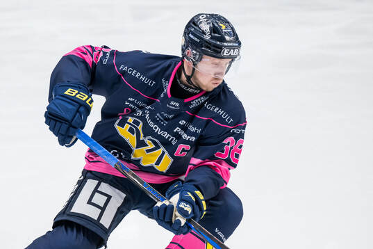 HV71s Olle Alsing