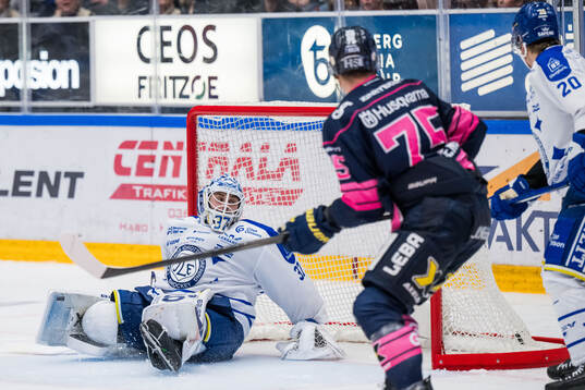 Leksands målvakt Jakob Hellsten släpper in 3-4