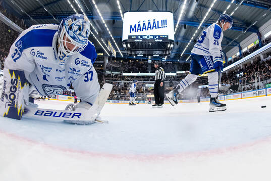 Leksands målvakt Jakob Hellsten och Justin Glenn Kloos