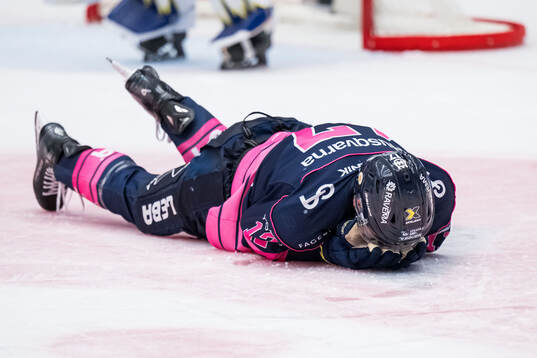 HV71s Isac Brännström har ont