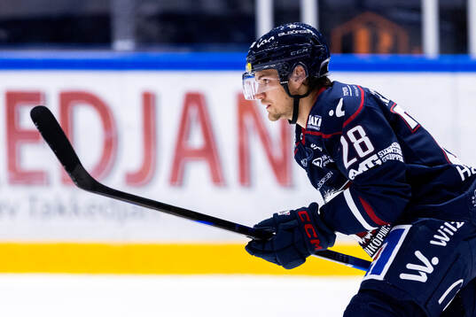 Linköpings Olle Strandell på uppvärmningen