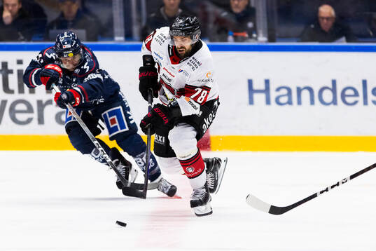 Linköpings Broc Little och Malmö Redhawks Robin Hanzl