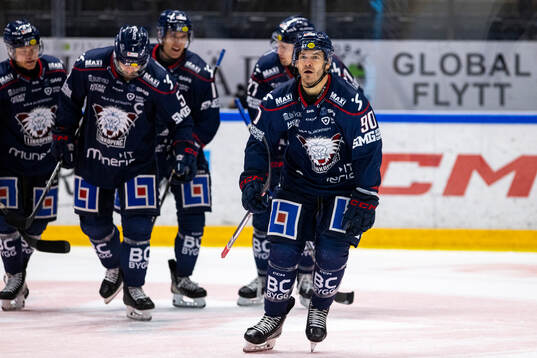 Linköpings Lance Bouma jublar